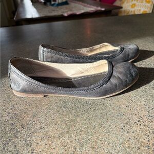 Frye Gray Leather Ballet Flats